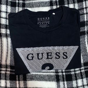 Guess t shirt